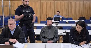 Ein 25 Jahre alter Mann aus Gaza muss sich seit Dienstag wegen versuchten Mordes vor dem Heilbronner Landgericht verantworten.