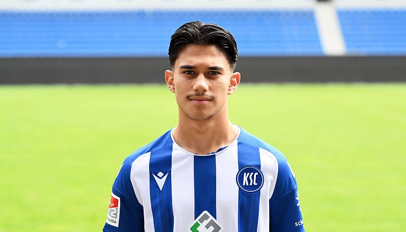 Eren &Ouml;zt&uuml;rk verl&auml;sst den KSC.