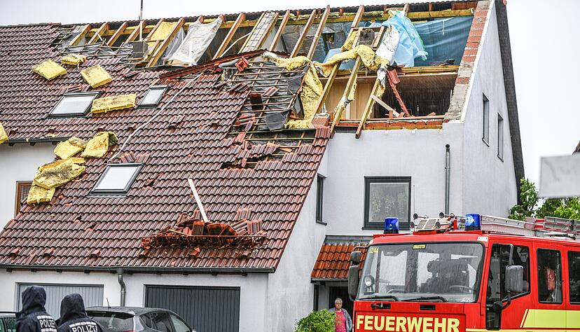 Im Ulmer Stadtteil Donaustetten gab es die größten Verwüstungen. Im Ulmer Stadtteil Donaustetten gab es die größten Verwüstungen.