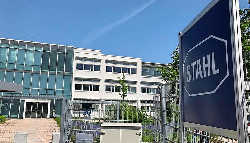 Trotz eines schwierigen dritten Quartals blickt R. Stahl bisher auf ein ordentliches Jahr 2024. Der Vorstandsvorsitzende erwartet zudem eine Erholung in vielen Bereichen. Trotz eines schwierigen dritten Quartals blickt R. Stahl bisher auf ein ordentliches Jahr 2024. Der Vorstandsvorsitzende erwartet zudem eine Erholung in vielen Bereichen.