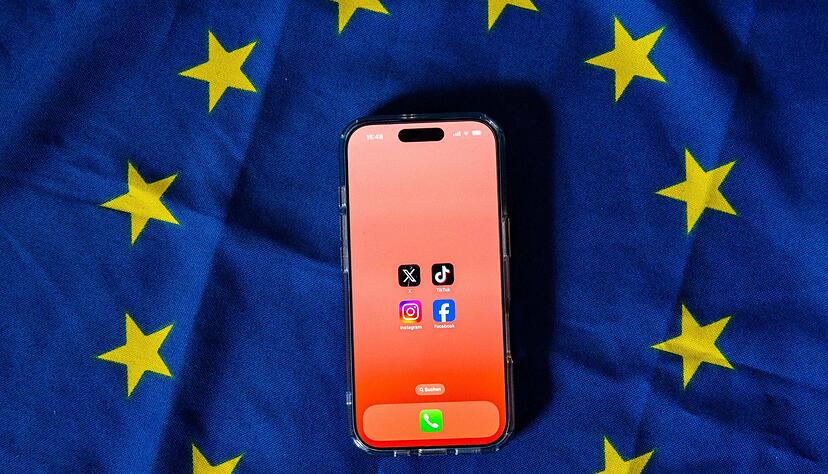 Die EU spielt bei der Debatte um ein m&ouml;gliches Social-Media-Verbot f&uuml;r Kinder eine wichtige Rolle. (Symbolbild)
