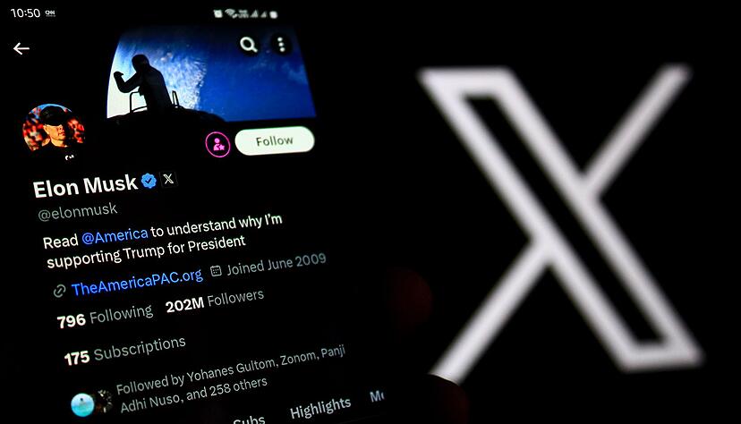 Laut Musk soll es einen gro&szlig;en Angriff auf X gegeben haben.