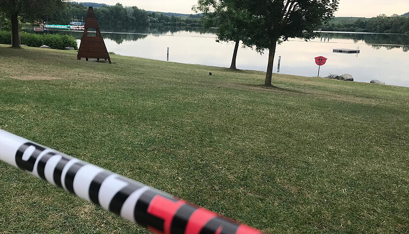 So schnell werden die Absperrbänder am Breitenauer See nicht wieder beseitigt und das Sonnenbaden und Schwimmen wieder erlaubt.
Foto: Archiv/Kümmerle