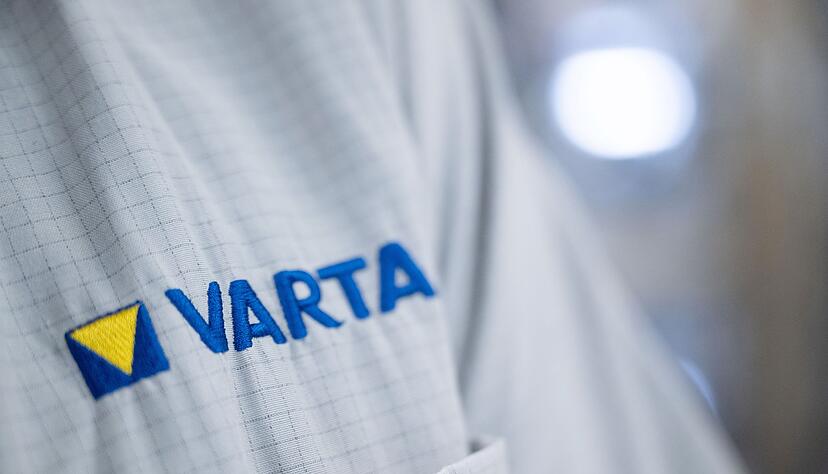 Nach der monatelangen Sanierung scheint es beim Batteriehersteller Varta nun langsam bergauf zu gehen. (Archivbild)