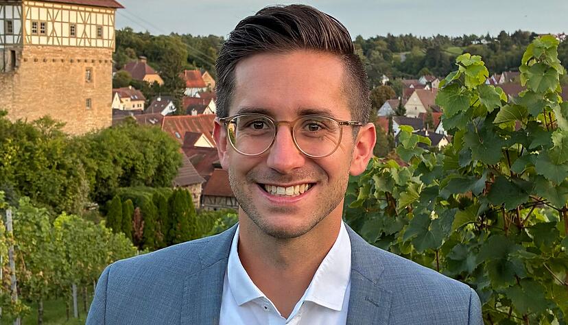 Pascal Bopp ist der dritte Bewerber, der in Talheim Nachfolger von Bürgermeister Rainer Gräßle werden möchte. Pascal Bopp ist der dritte Bewerber, der in Talheim Nachfolger von Bürgermeister Rainer Gräßle werden möchte.