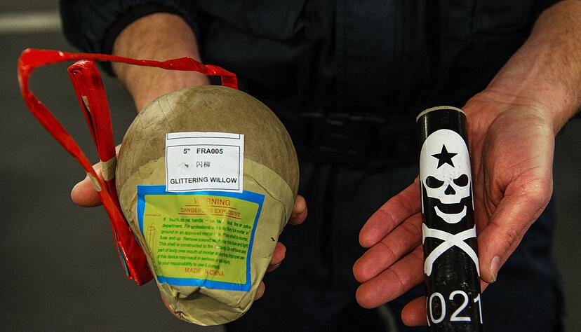 Illegale Feuerwerkskörper werden oft im Ausland gekauft. (Archivbild)