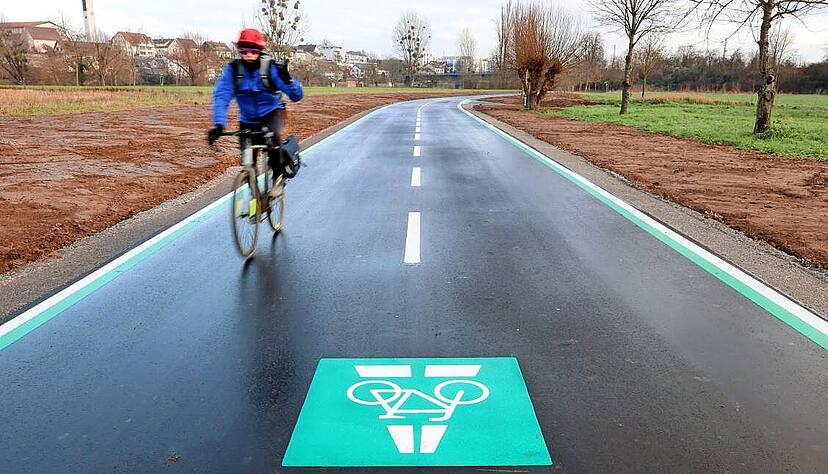 Ein Stück des neuen Radschnellwegs zwischen Bad Wimpfen und Bad Friedrichshall- Jagstfeld ist schon fertig.