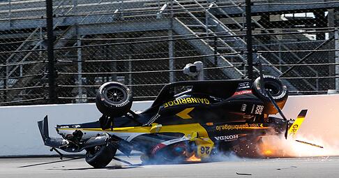 US-Rennfahrer Colton Herta hatte sich beim Qualifying für das legendäre Indy-500-Rennen mit seinem Wagen überschlagen.