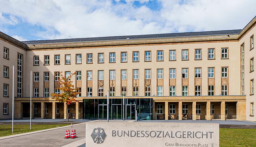 Das Bundessozialgericht prüft, ob das Arbeitslosengeld II im Jahr 2022 ein menschenwürdiges Existenzminimum sicherte. (Archivbild)