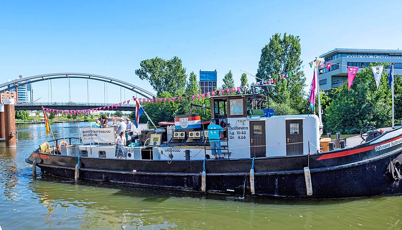 Neckarschiffer hatten den historischen Schlepper für die Buga aus der Versenkung geholt. Seine Zukunft ist ungewiss.
Foto: Mario Berger Neckarschiffer hatten den historischen Schlepper für die Buga aus der Versenkung geholt. Seine Zukunft ist ungewiss.
Foto: Mario Berger