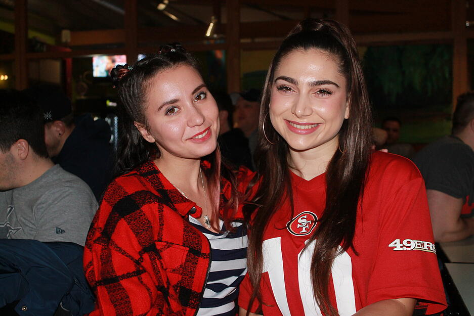 Axinija Markov (li.) und Priscilla Dekorsi