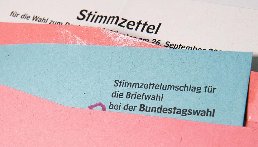 So sehen Briefwahlunterlagen aus: Hier ein Muster eines Stimmzettelumschlags für die Briefwahl von der vergangenen Bundestagswahl 2021.
Foto: dpa