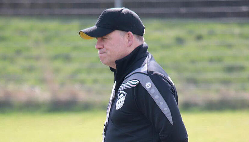 Frank Belz (47) aus Schwaigern ist Polizist und Fu&szlig;balltrainer. Foto: privat