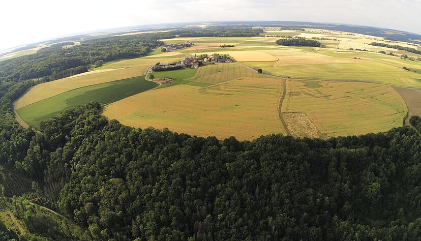 Seit  vier Jahren wird auf der Fl&auml;che s&uuml;dlich des Oberen Railhofs die Photovoltaikanlage geplant.