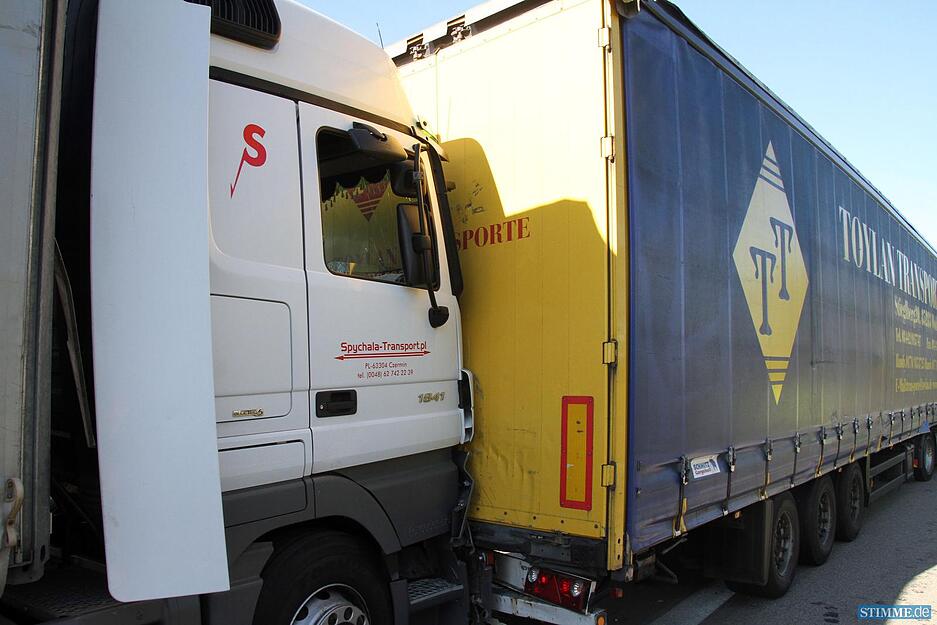 A6: Lkw-Unfall bei Ilshofen