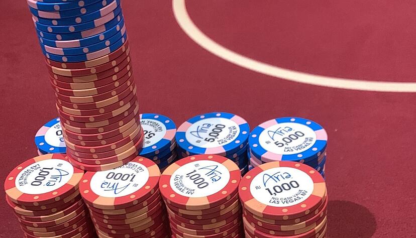 Neben Las Vegas spielt der 33-jährige Wahl-Wiener Pokerturniere in Paris, London oder Monte-Carlo.