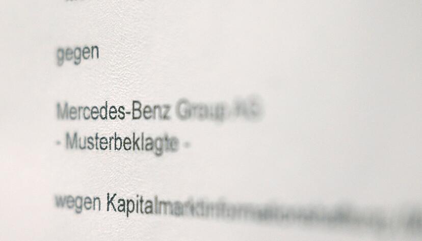 Der Autobauer Mercedes-Benz h&auml;lt die Anspr&uuml;che f&uuml;r unbegr&uuml;ndet.