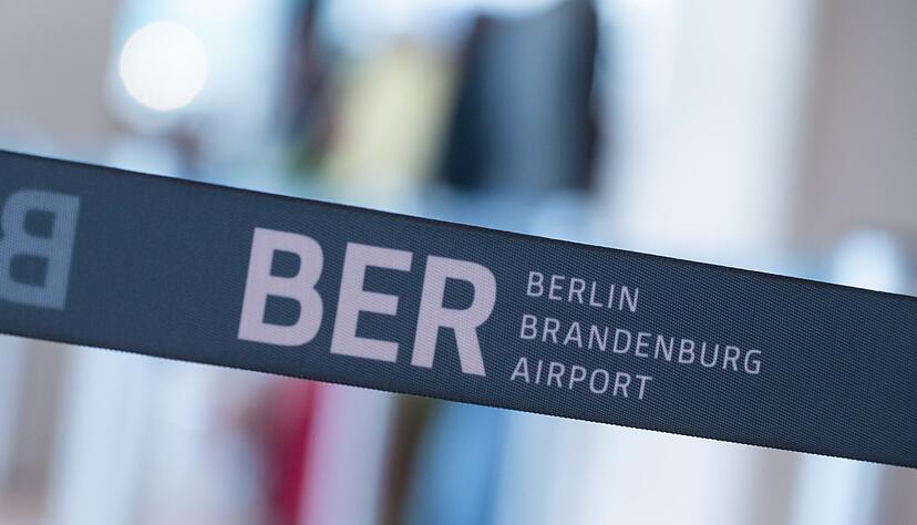 Die Gewerkschaft Verdi hat zu einem Warnstreik bei der Flughafengesellschaft Berlin-Brandenburg aufgerufen.