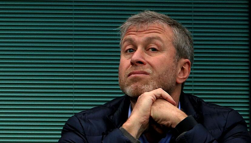 Die mutmaßlichen Regelverstöße sollen sich unter Ex-Chelsea-Besitzer Roman Abramowitsch ereignet haben.
