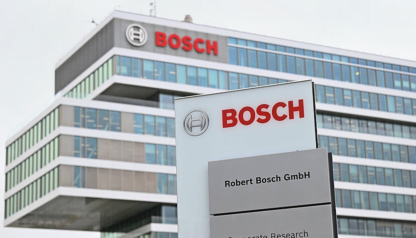 Bosch weitet seine Sparpläne offenbar aus. Weitere Mitarbeiter sollen kürzer arbeiten, um Lohnkosten zu senken. Bosch weitet seine Sparpläne offenbar aus. Weitere Mitarbeiter sollen kürzer arbeiten, um Lohnkosten zu senken.