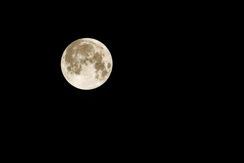 Auch meine.stimme-Heimatreporter Wolfgang Kynast hat den Supermond in Heilbronn-Sontheim fotografisch festgehalten.