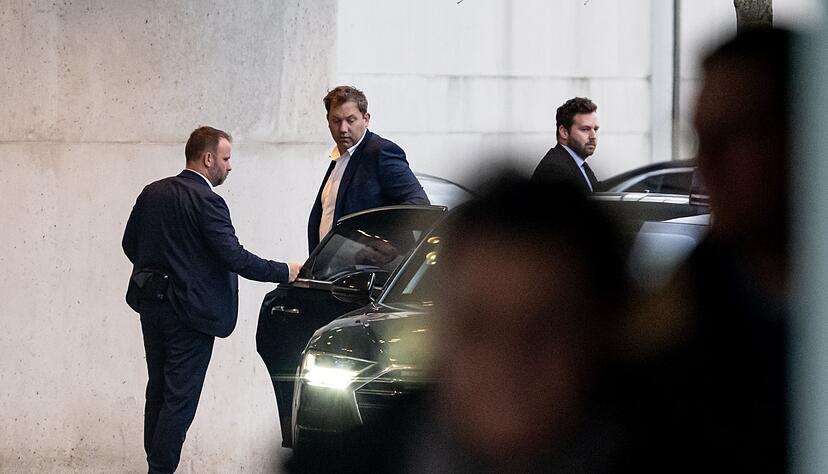 Vizekanzler Lars Klingbeil geh&ouml;rte zu den wichtigsten Teilnehmern des Treffens im Kanzleramt.