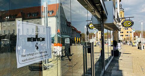 Das Ladengesch&auml;ft Marktstra&szlig;e 23 ist nach einem Wasserschaden immer noch geschlossen.