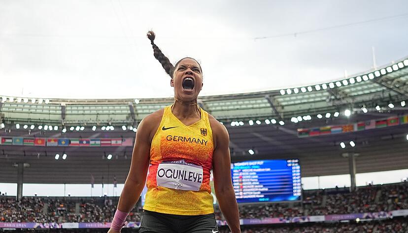 Der letzte Stoß war der große Erfolg: Yemisi Ogunleye jubelt über Gold.