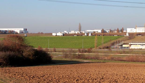 Das 23 Hektar gro&szlig;e Areal vor Baubeginn im November 2011.