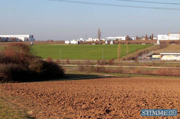 Das 23 Hektar gro&szlig;e Areal vor Baubeginn im November 2011.