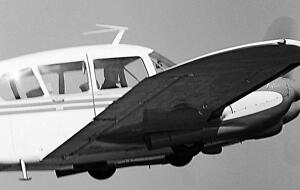 Christian B&uuml;rkert liebte das Fliegen. In der N&auml;he des B&uuml;hlhofs, wo er auch aufgewachsen ist, richtete er einen Flugplatz ein.