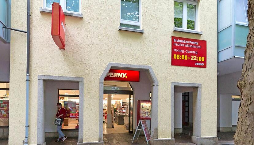 Soll nach dem Willen der Stadtsiedlung langfristig erhalten bleiben: der Penny-Markt im Zentrum von Alt-Böckingen. Auch Rewe als Eigentümer plant demnach für weitere Jahre. Eine Erweiterung der Fläche um 120 Quadratmeter ist vorgesehen.Foto: Mugler