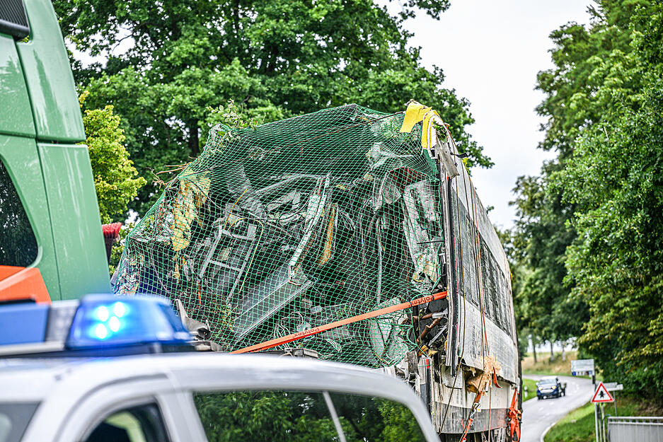 Drei Menschen starben bei dem Zugunglück.
