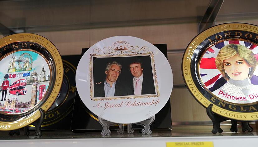 Es gibt Spekulationen um Epstein und Trump (Archivbild).