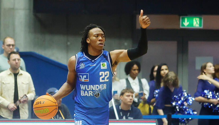 Daumen hoch, auch f&uuml;r TJ Madlock selbst, der am vergangenen Wochenende stark f&uuml;r die Merlins Crailsheim aufspielte.