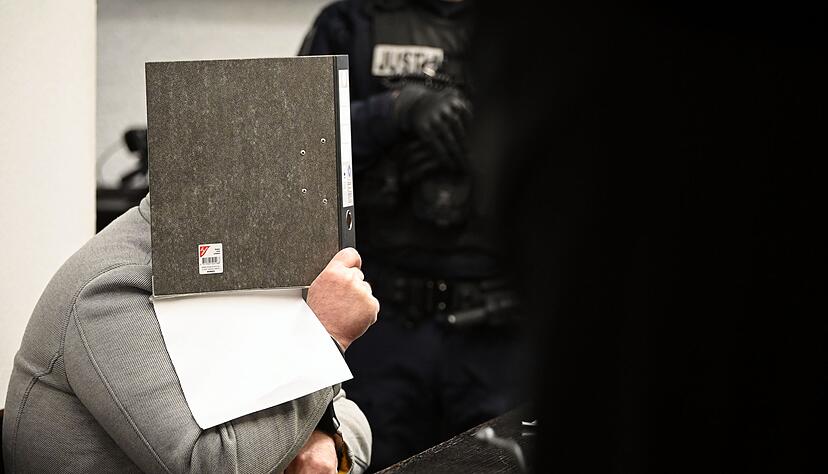 Der italienische Angeklagte streitet alle Beziehungen zur Mafia ab. (Archivbild)