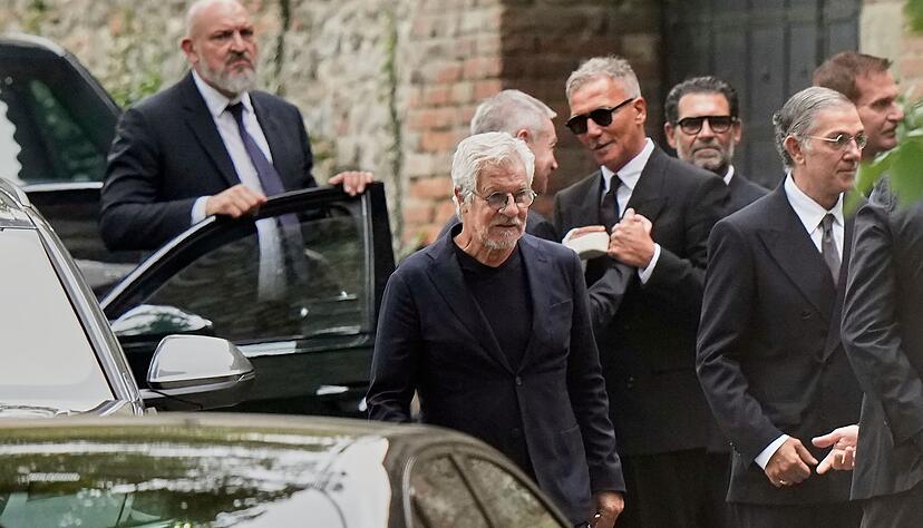 Lebens- und Geschäftspartner Leo Dell'Orco nimmt Abschied von Armani.