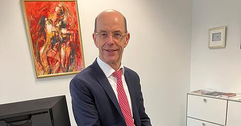 Albrecht Merkt ist pensionierter Arbeitsrichter und arbeitet jetzt als Rechtsanwalt. Der passionierte Läufer legt drei Mal pro Woche zwischen 15 und 18 Kilometer zurück.