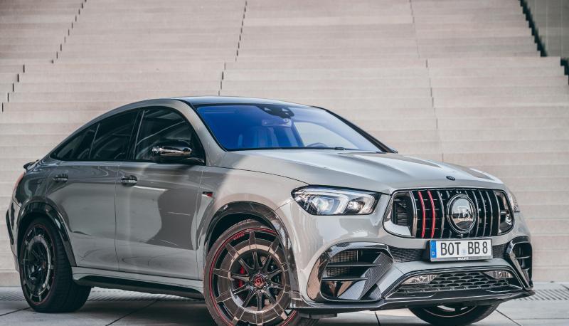 Ein SUV kann kein Sportwagen sein? Doch, meint Brabus und stellt in Kleinstauflage die 900 PS starke 900 Rocket Edition auf Basis eines Mercedes GLE Coup&eacute;s auf die R&auml;der. Spitze: bis zu 330 km/h.