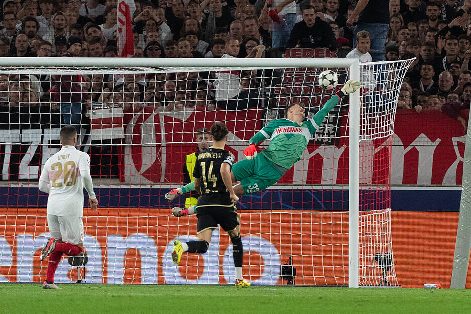 Alexander Nübel: Beim 1:1 noch dran, aber gegen das finnische Präzisionswerk von Kaan Karinen machtlos. Rettete in der 54. Minute sehenswert per Reflex. Note 3