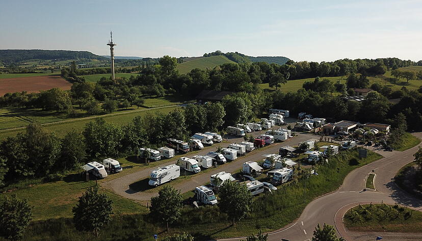 Vom Öhringer Heicamp können die Feriengäste zu Fuß oder per Rad in die Hohenloher Landschaft starten. Vom Öhringer Heicamp können die Feriengäste zu Fuß oder per Rad in die Hohenloher Landschaft starten.