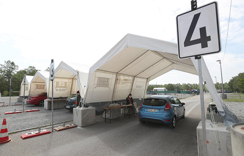 Drive-In-Impfaktion auf der Theresienwiese Drive-In-Impfaktion auf der Theresienwiese