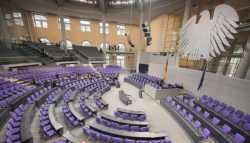 41 Parteien hat der Bundeswahlausschuss zur Wahl am 23. Februar zugelassen.