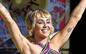 US-S&auml;ngerin Miley Cyrus gilt als eine der aktuellen Trendsetterinnen des Mullets.