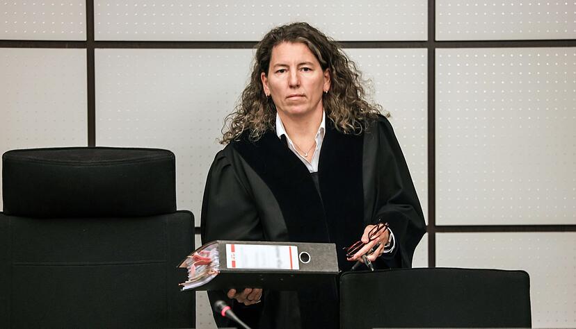 Richterin Birgit Neubert leitet den Prozess. Richterin Birgit Neubert leitet den Prozess.