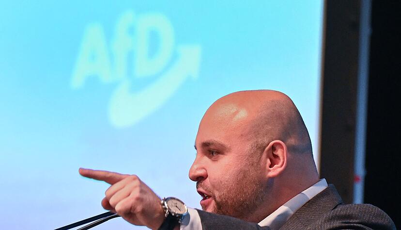 Frohnmaier ist 34 Jahre alt. (Archivfoto) Frohnmaier ist 34 Jahre alt. (Archivfoto)