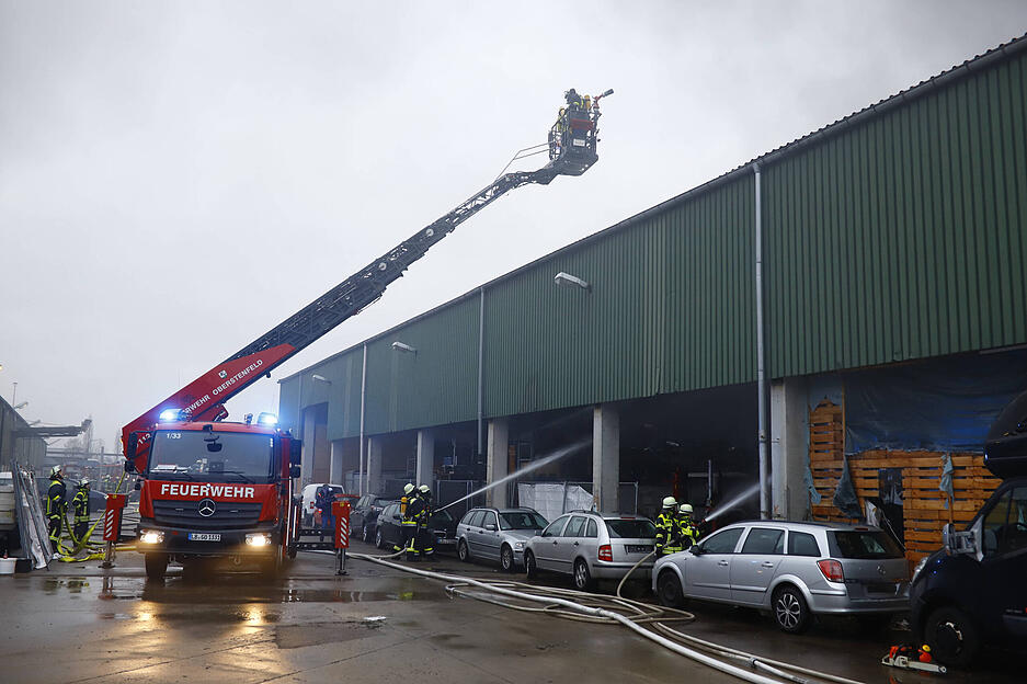 Am Sonntagnachmittag (11. Januar) kam es in Oberstenfeld zu einem Gro&szlig;brand.