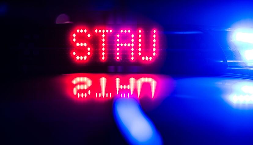 Auf der A6 bei Diehlheim entstand nach einem Unfall ein kilometerlanger Stau. (Symbolbild)