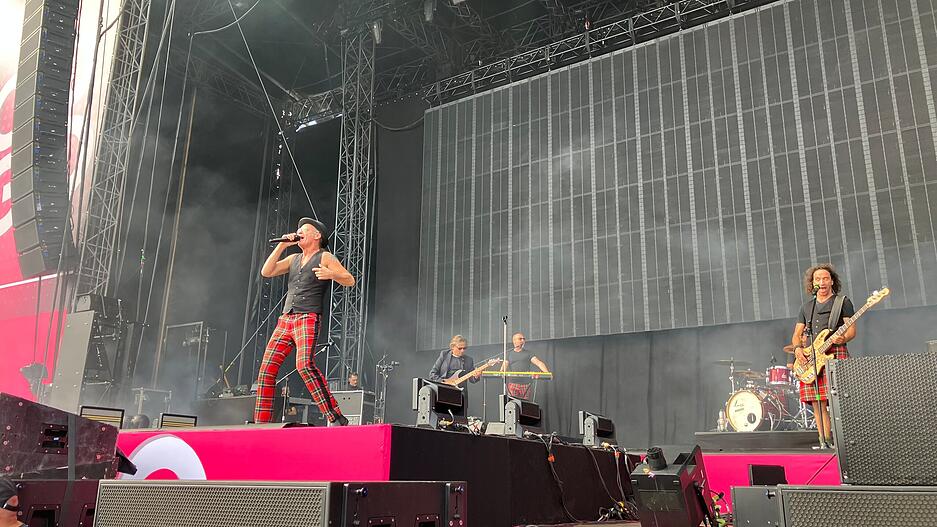 Stimmung auf den Bühnen beim Glücksgefühle-Festival.