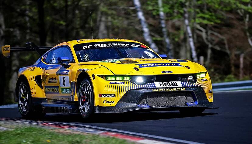 Ein noch ungewohntes Bild: Patrick Assenheimer ist in diesem Jahr nicht mehr in einem Mercedes, sondern im neuen Ford Mustang unterwegs.